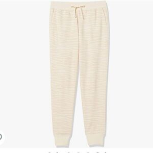 Amazon Essentials Women's French Terry Fleece Jogger Sweatpant NWT  XS